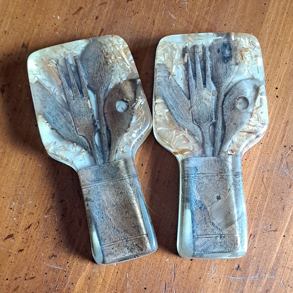 Vintage Lucite Spoon Rests - Picture 2 of 6